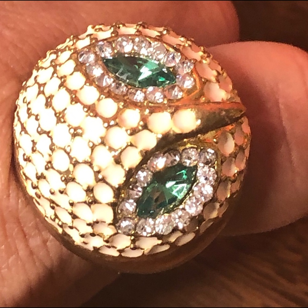 Rhinestone Owl Ring,Vintage Rhinestone Green Eyes